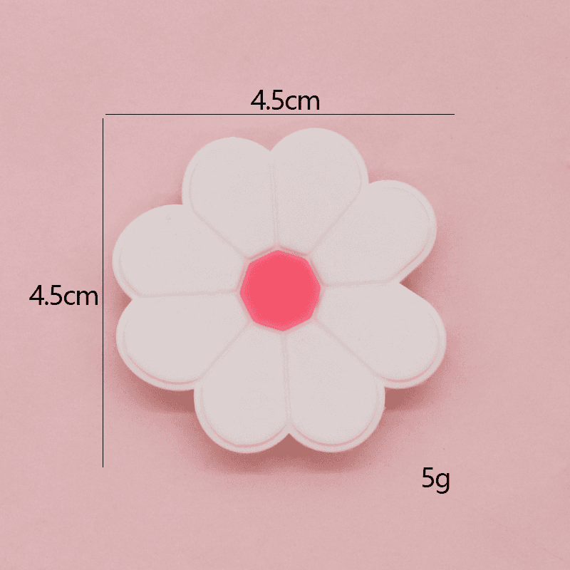 Off-white chrysanthemum shoe buckle